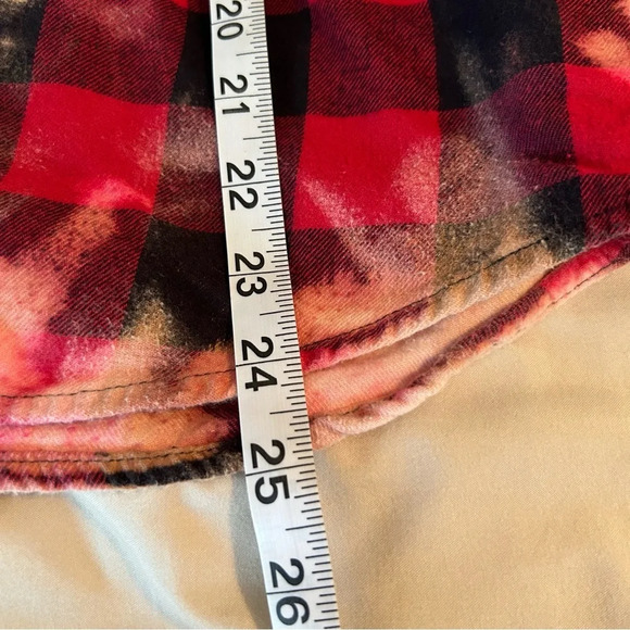 Junior’s XL Bleached Upcycled Long Sleeve Button Up Plaid Shirt One Of A Kind - Picture 7 of 7